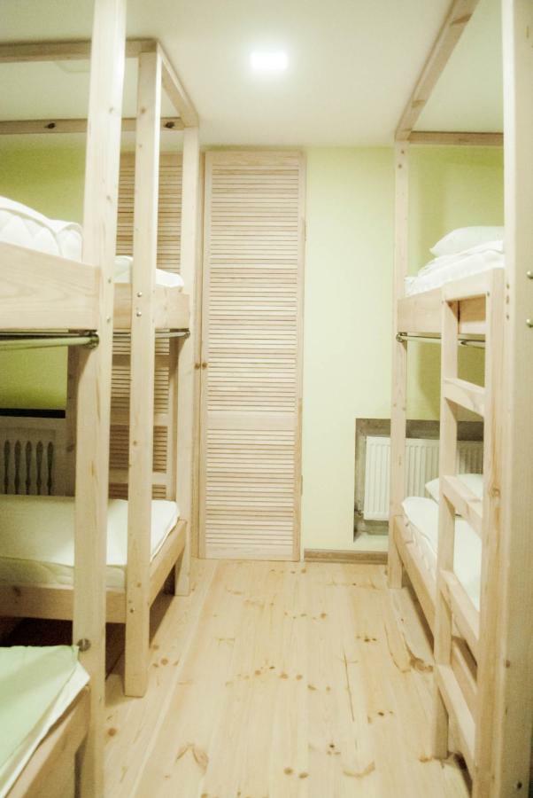 Hostel Uyutniy Dvorik Odessa Exterior photo